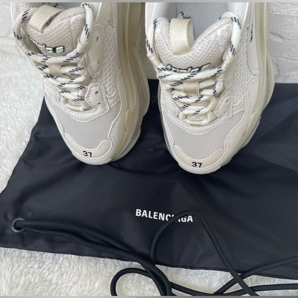 Balenciaga Triple S Platform Eggshell Sneakers Size 37 - Picture 4 of 15